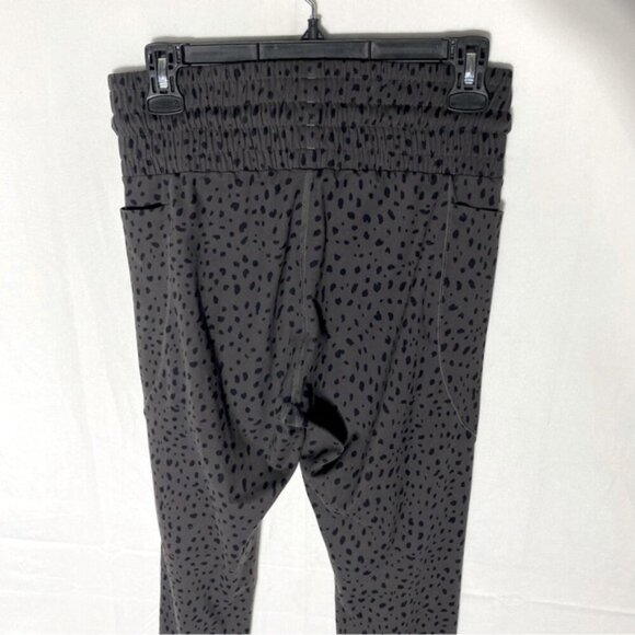 Zyia Grey Black Animal Print High Rise Activewear Joggers 8-10 - Picture 12 of 15
